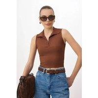 WOVCOR Women's Collared Sleeveless Ribbed Crop Top in Brown | Size: Small