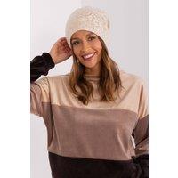 Love Lace Women's Cashmere Beanie Hat with Rhinestone Embellishment for Warm Winter in Beige