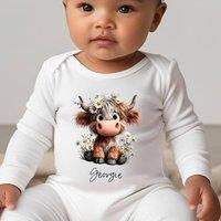 Aye Do Gifts Personalised Daisy Highland Cow Baby Outfit - Baby Grow in White | Size: 6-12 m