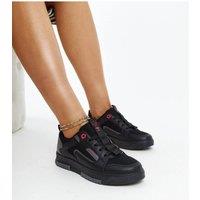 Love Lace Women's Sport Low Top Sneakers with Rounded Toe & Comfort Sole in Black | Size: 5.5