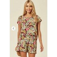 CY Women's Relaxed Floral Print Top & Shorts Co-Ord Set in Burgundy | Size: Medium/Large