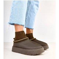 Love Lace Women's Green Snow Boots with Sock Like Upper for Warm Winter Walks | Size: 6.5