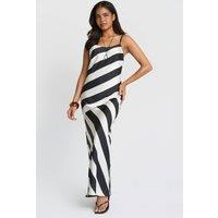 Needs No Label Women's Mono Stripe Maxi Dress in Black | Size: 16