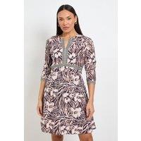 Wallis Women's Printed Cotton Dobby Shift Dress in Brown | Size: 18