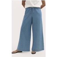 Finery London Women's Dixie Short Wide Leg Trousers in Light Blue | Size: 16