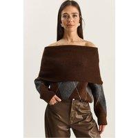 Bianco Lucci Women's Madonna Collar Knitted Sweater with Baklava Pattern in Chocolate
