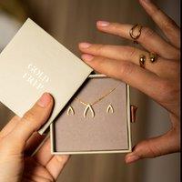 Gold Trip Women's Sparkling Wishbone Necklace & Earrings Gift Set in Gold
