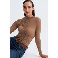 Dilvin Women's Slim Fit Long Sleeve Jersey Blouse in Camel | Size: Medium