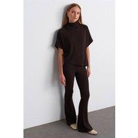 Dilvin Women's High-Waist Flare Knit Pants in Chocolate | Size: Medium