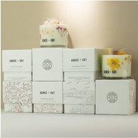 KDMD Agnes & Cat Botanical Soy Wax Candle Fellberry 350g in White