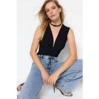 WOVCOR Women's Tie Detail V Neck Fitted Body in Black | Size: XS