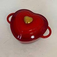 Living and Home Enamelled Cast Iron Heart-Shaped Dutch Oven Pot with Lid in Red