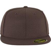 Flexfit Men's Premium 210 Fitted Baseball Cap in Brown | Size: S/M