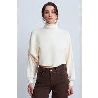 Dilvin Women's Oversized Cropped Turtleneck Sweater in Cream