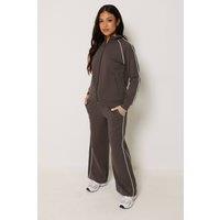 PixieGirl Women's Petite Contrast Wide Leg Joggers in Chocolate | Size: 18S