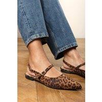 Where's That From Women's Estrella Wide Fit Pointed Toe Mary Jane Open Back Ballet Flats | Size: 7-Wide Fit