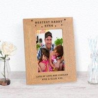 Uniqueful Men's Personalised BESTEST DADDY EVER Wood Picture Frame 7 x 5 Fathers Day in Brown