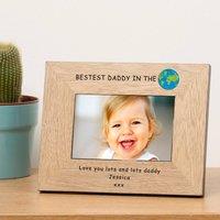 Uniqueful Men's Personalised Bestest Daddy Wood Picture Frame 7x5 Fathers Day in Brown