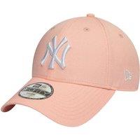 New Era Women's 9forty Fashion New York Yankees Baseball Cap in Pink
