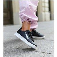 Love Lace Women's Sport Shoes Brecht Black Low Cut Rubber Sole | Size: 6.5