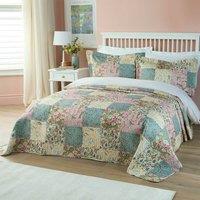 Coopers of Stortford Patchwork Pinsonic Bedspread Set | Size: Double