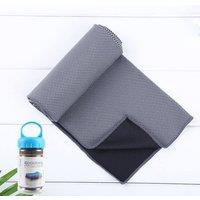 Quipulse Two-Tone Cooling Towel in Dark Grey