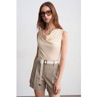 Dilvin Women's Belted High-waist Tailored Shorts in Beige | Size: Medium