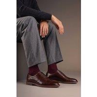 Oswin Hyde Men's Oakley Leather Wingtip Brogue in Brown | Size: 7