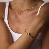 Realta Women's Claddagh Bangle in Silver