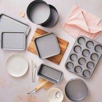 Betterware Essentials Non-Stick 8 Piece Baking Set in Silver
