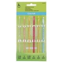 Pony CL CHK ALU SET - Crochet Hook Set: Coloured Anodised Aluminium: 15cm: 2.50 - 6.00mm in Green