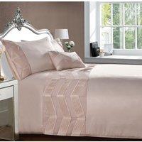 Rapport Home Valencia Duvet Cover Set With Pillowcase in Dusty Pink | Size: King