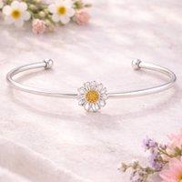 Silver Editions Golden Daisy Bangle in Silver | Size: 6
