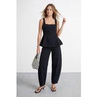 Warehouse Women's Mid Rise Seam Detail Barrel Leg Jean in Washed Black | Size: 8
