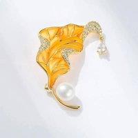 Angel Barocco Women's Enamel Leaf Brooch in Yellow
