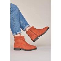 Moshulu Women's 'Pipistrelle 3' Ruched Suede Pixie Ankle Boots in Terracotta | Size: 5