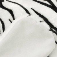 Berkfield Home Tiger Carpet Plush 144 cm White | Size: 100 cm diameter