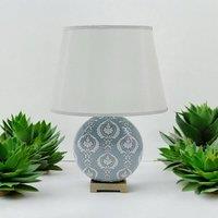 Minster Lamp & Shade - L11 x W28 x H42 cm - White