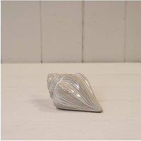 KDMD White Glazed Ceramic Shell Ornament with Textured Detail in Off-White
