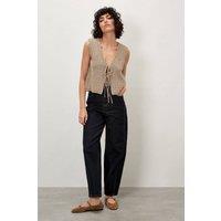 Apricot Women's Aiko Dark Wash Barrel Jeans in Blue | Size: 32