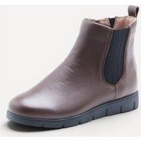 Damart Chelsea Water Repellent Boots in Chocolate | Size: 6