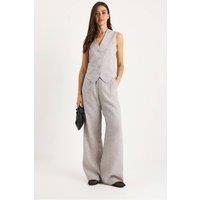 Bianco Lucci Women's V-neck Vest & Wide Leg Pants Two-Piece Coord Set in Light Grey | Size: Small