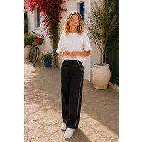 Tommy Life Youth Elastic Waist Wide Leg Sweatpants in Black | Size: 7-8 Years