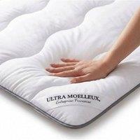 Living and Home Microfiber Cloud Topper 150 x 200 cm in White | Size: King