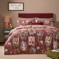 Furn Wild Card Reversible Duvet Cover Set in Burgundy | Size: King