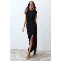 WOVCOR Women's Boat Neck Sleeveless Padded Maxi Dress in Black | Size: 6