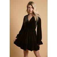 Oasis Women's Occasion Velvet Ruffle Hem Mini Dress in Black | Size: 12