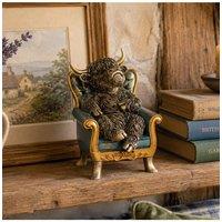 Gifts Direct 2 U Highland Cow Figurine on Armchair, Resin Ornament, Gold Finish