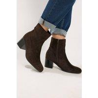 Yours Women's Square Heel Ankle Boots In Wide E & Extra Wide EEE Fit in Chocolate | Size: 5E