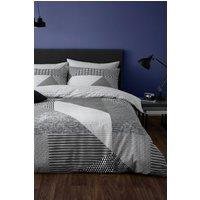 Catherine Lansfield Larsson Geo Duvet Cover Set in Grey | Size: King
